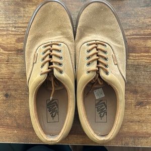 Men’s tan vans since 10.5